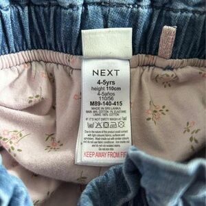 Black GarmentNext jeans 4-5yrs